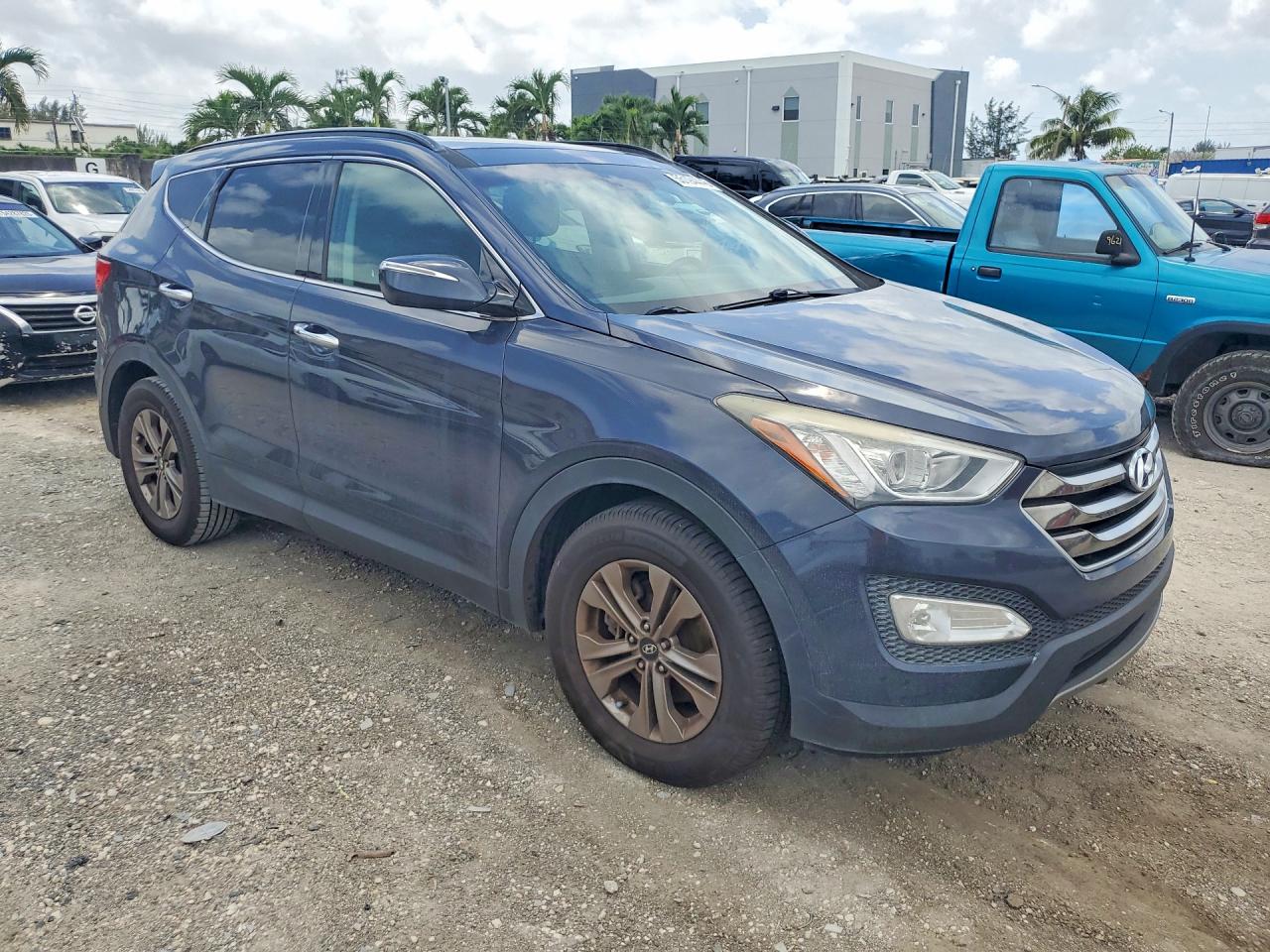 Hyundai SANTA FE
