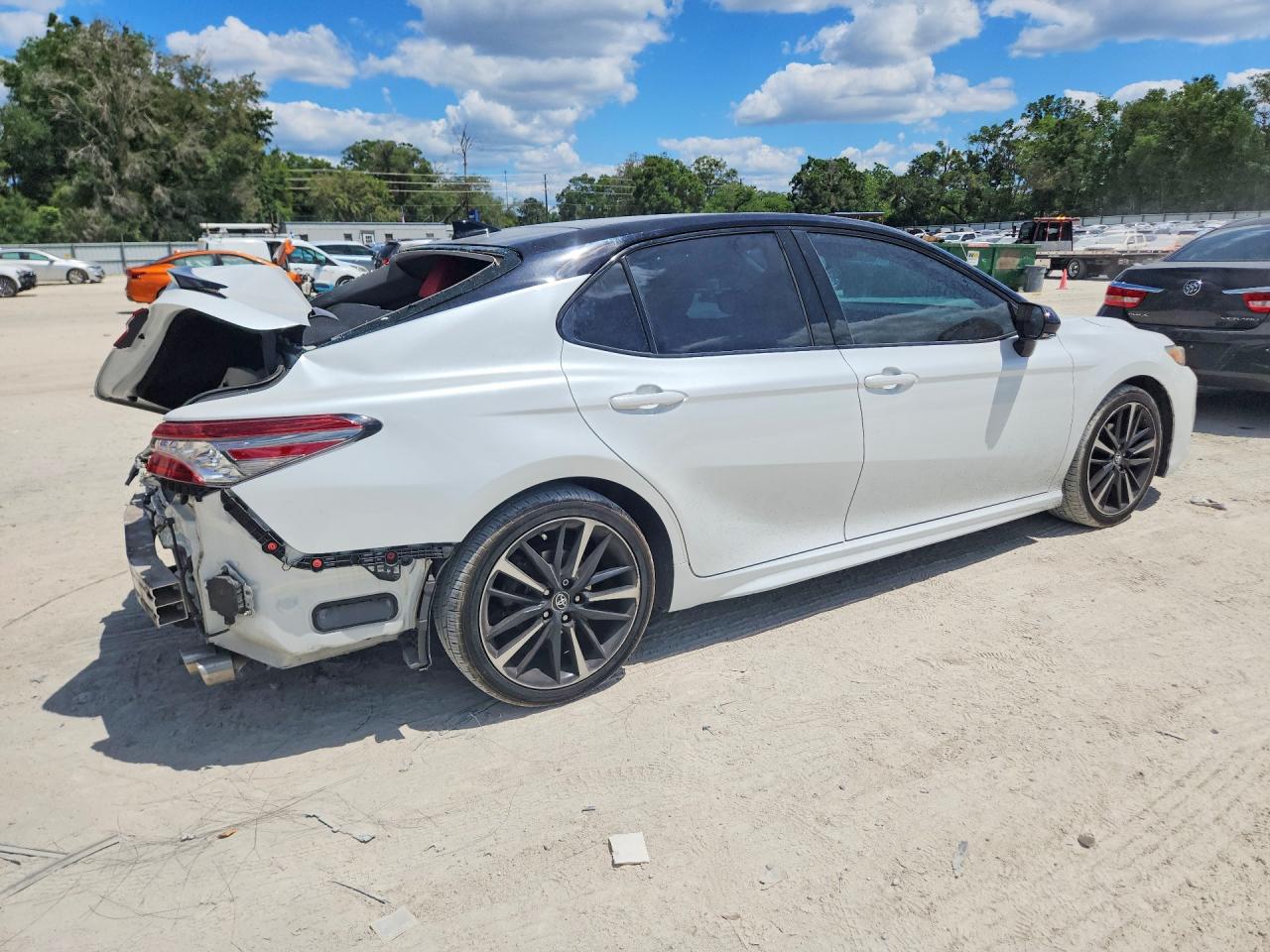 Toyota Camry Xse