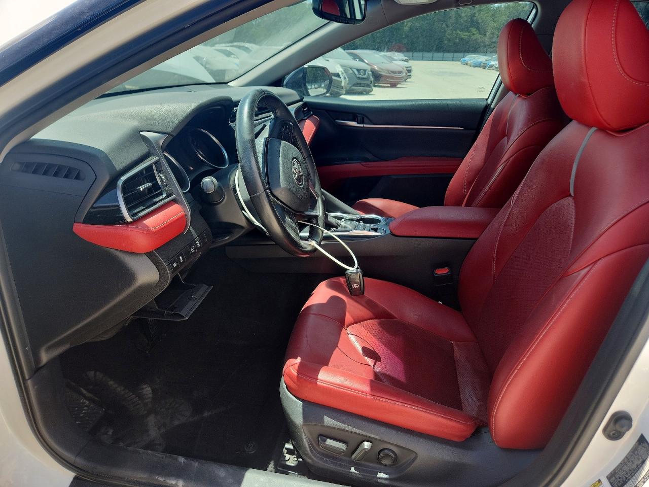 Toyota Camry Xse