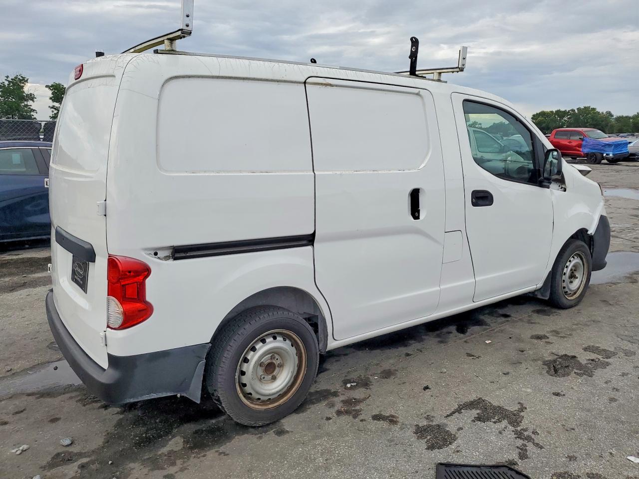 Nissan Nv S