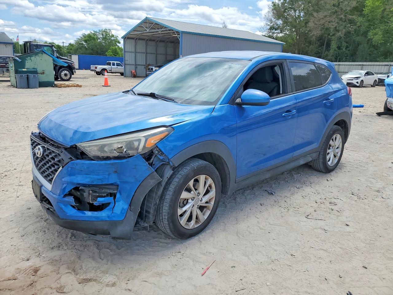 Salvage Hyundai TUCSON Image