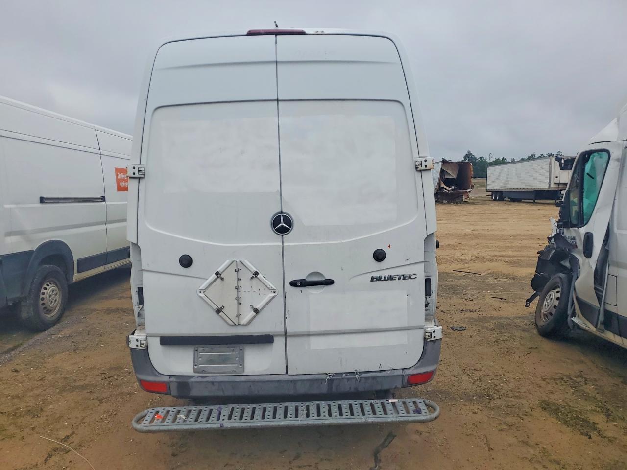 Mercedes-Benz Sprinter 2500