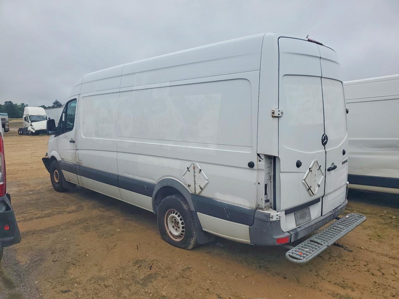 Mercedes-Benz Sprinter 2500