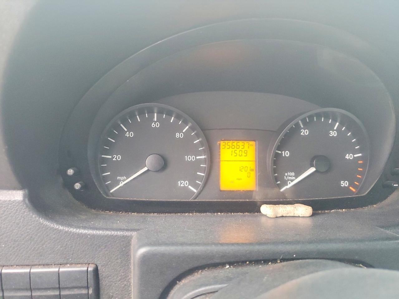 Mercedes-Benz Sprinter 2500