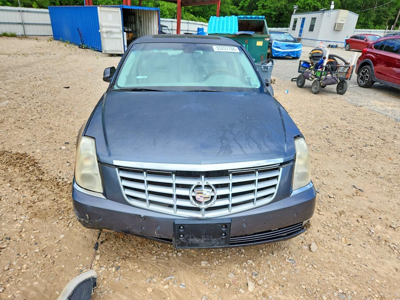 Cadillac DTS Luxury Collection