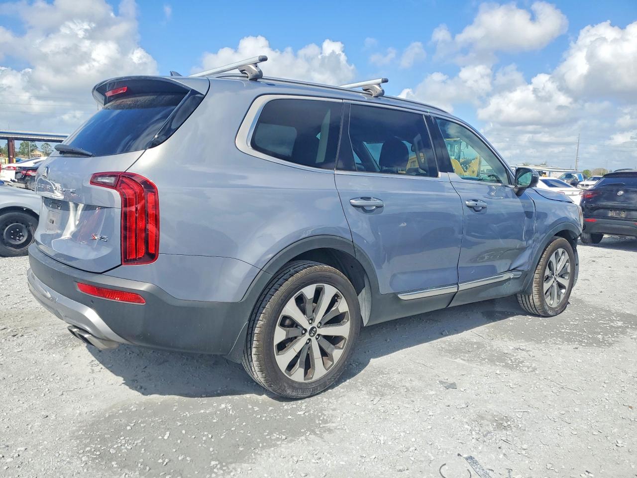 Kia Telluride S