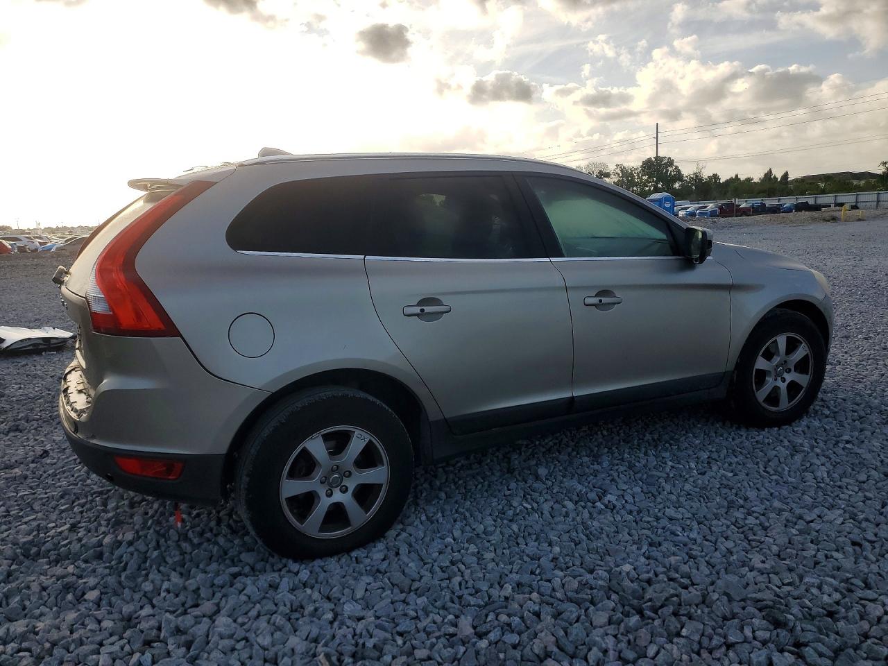 Volvo XC60 3.2