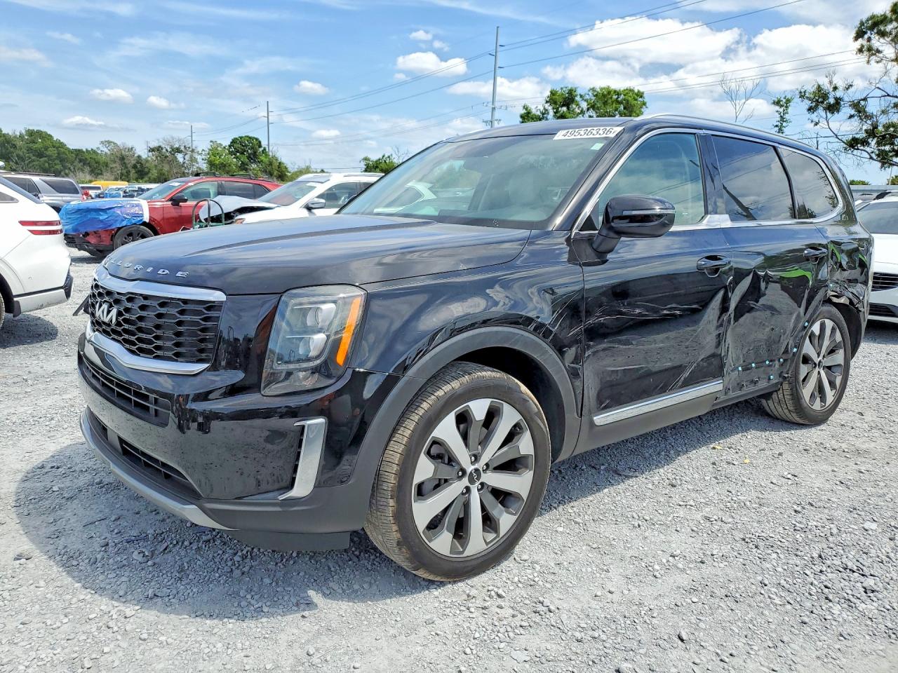 Salvage Kia Telluride Image