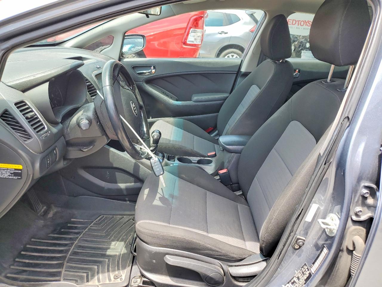 Kia Forte S