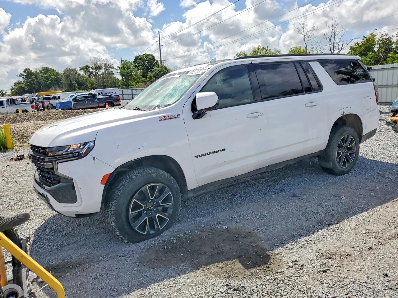 Salvage Chevrolet Suburban Image