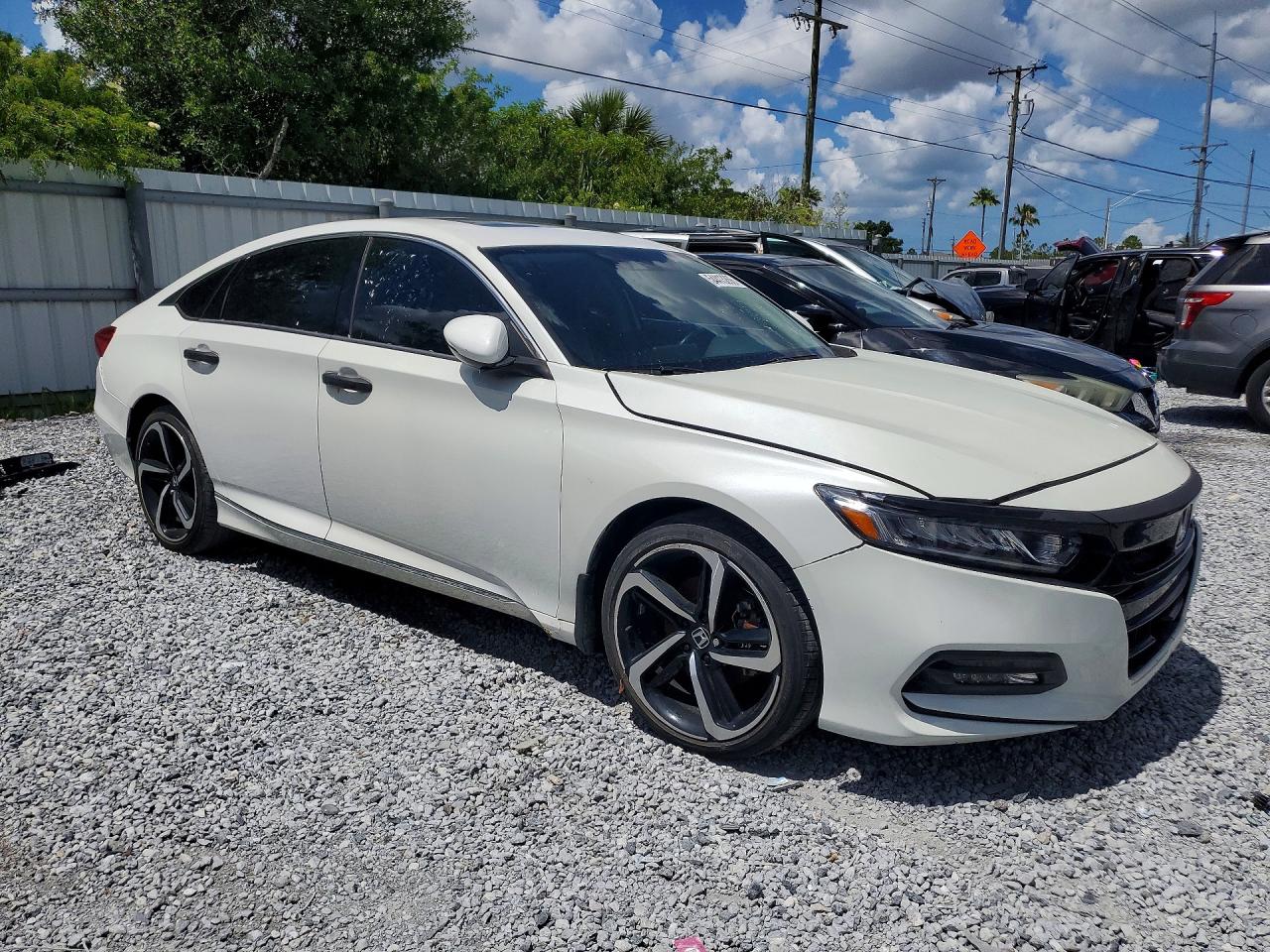 Honda Accord Touring