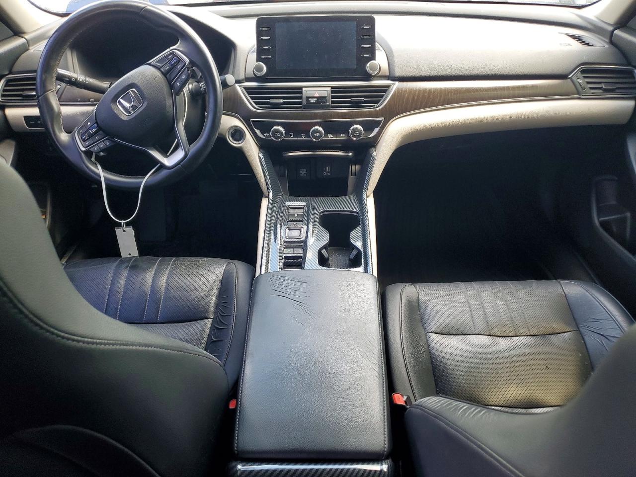 Honda Accord Touring