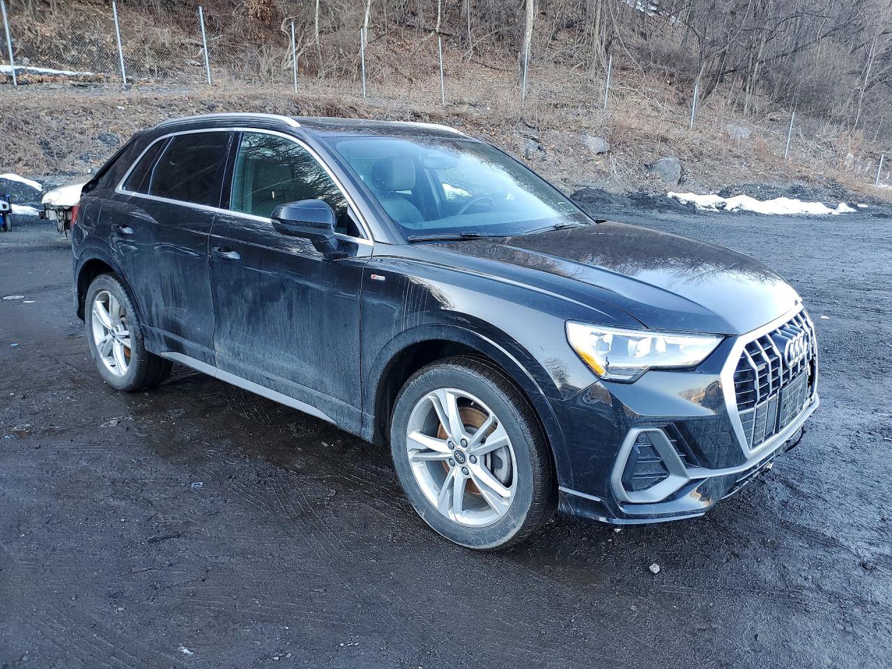 Audi Q3 Premium S Line 45