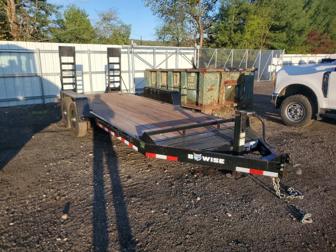 Salvage Utility Trailer Manufacture Other Image