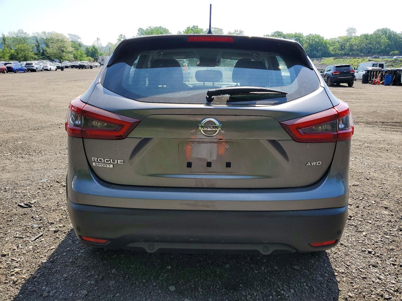Nissan Rogue S