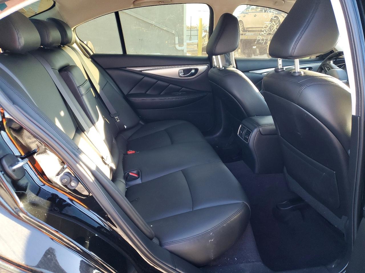 INFINITI Q50 3.0t P 3.0t Pure