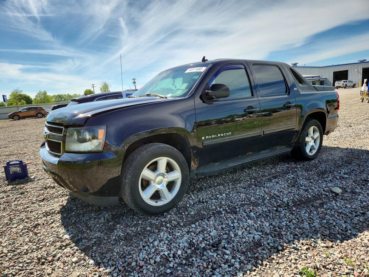 Salvage Chevrolet Avalanche Image