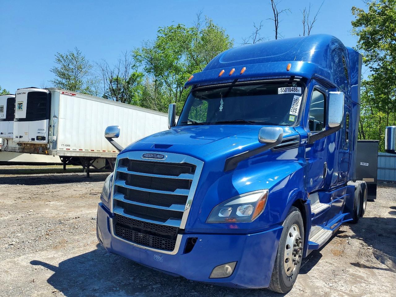 Freightliner Cascadia 126