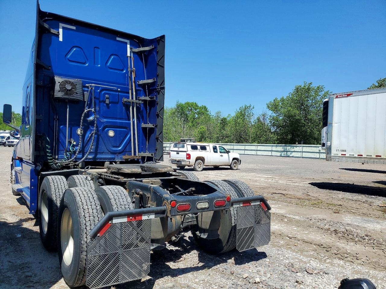Freightliner Cascadia 126