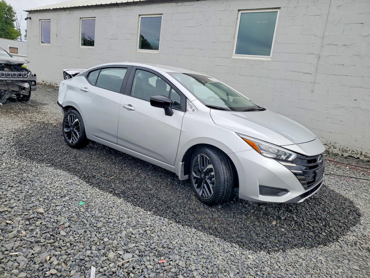 Nissan Versa Sr