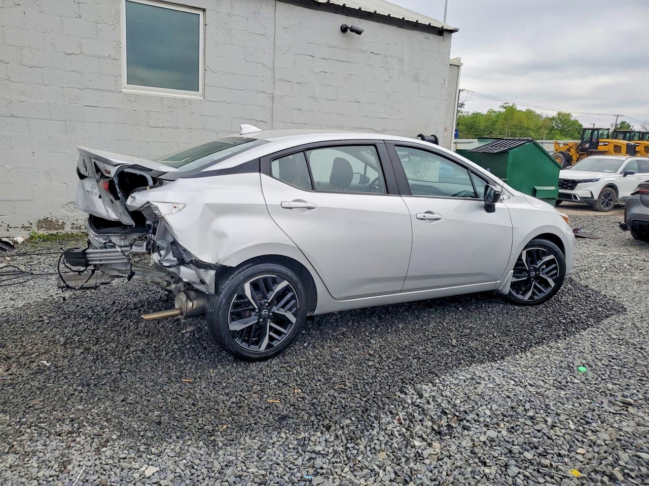 Nissan Versa Sr