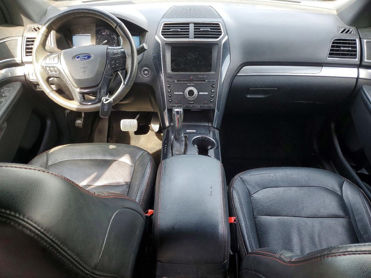 Ford Explorer Sport