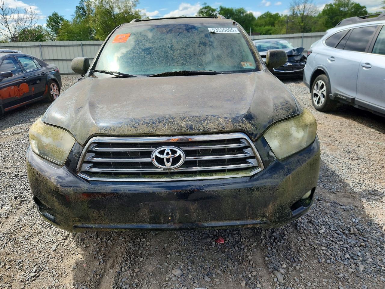 Toyota Highlander Sport