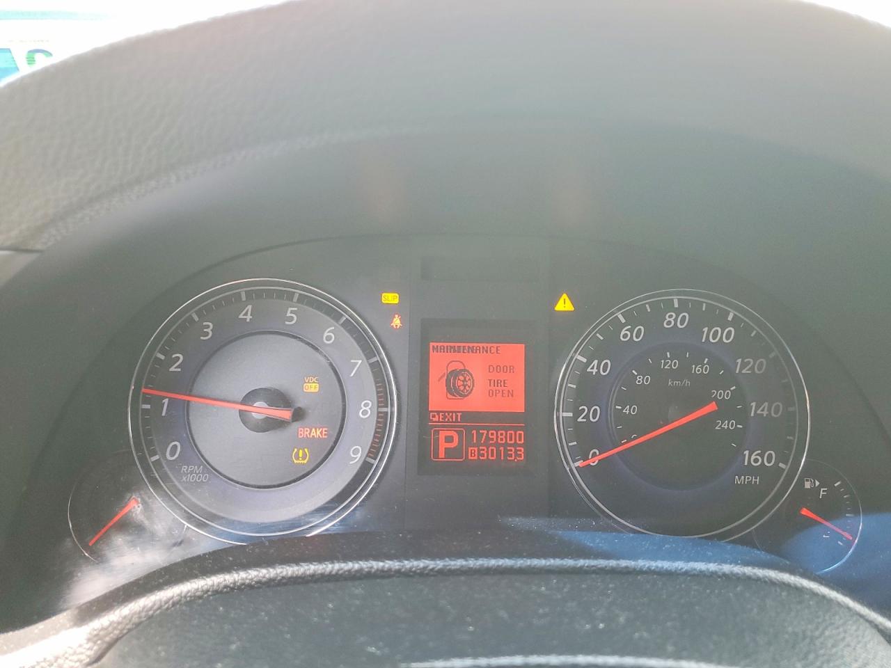 INFINITI G37 X
