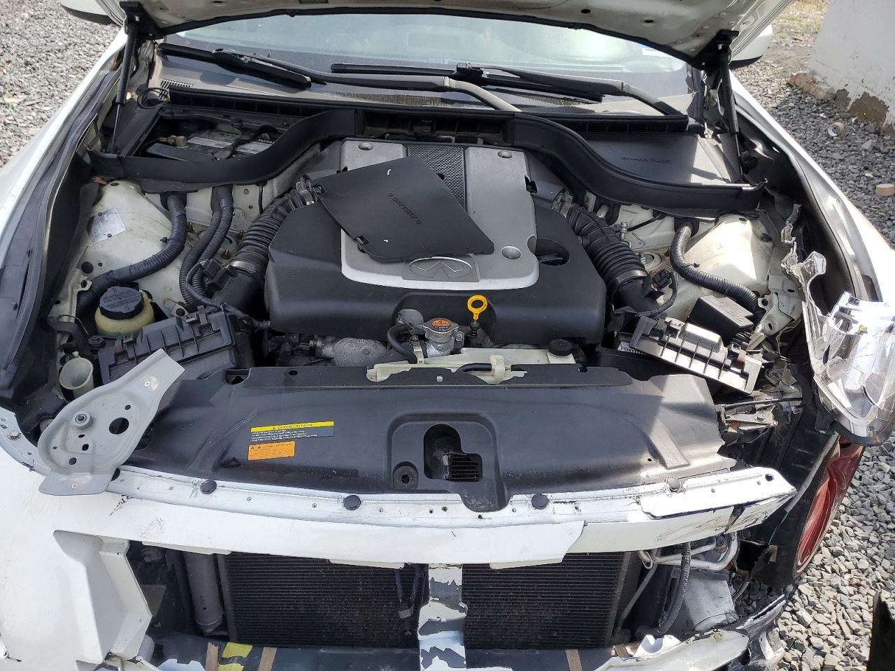 INFINITI G37 X