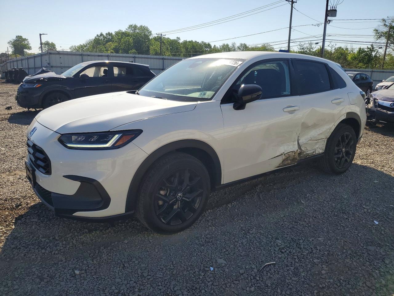 Salvage Honda HR-V Image