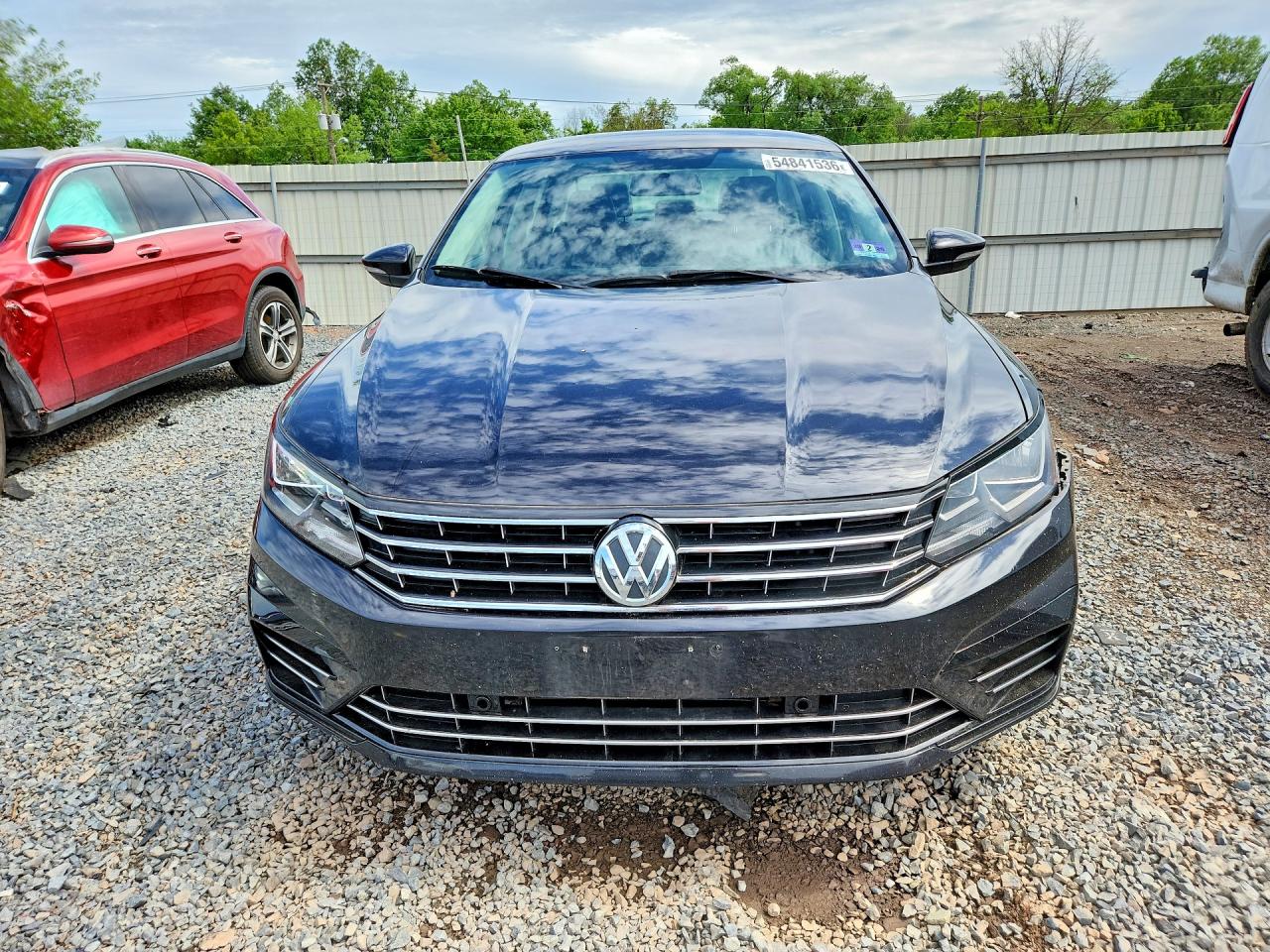 Volkswagen Passat R-line