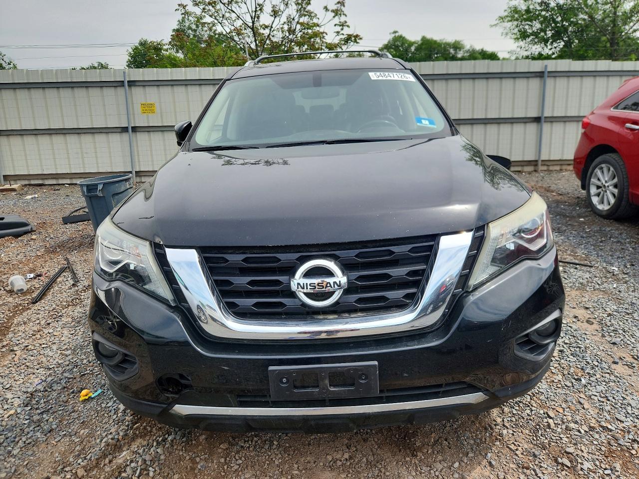 Nissan Pathfinder Platinum