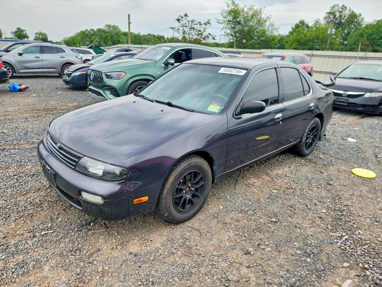 Salvage Nissan Altima Image