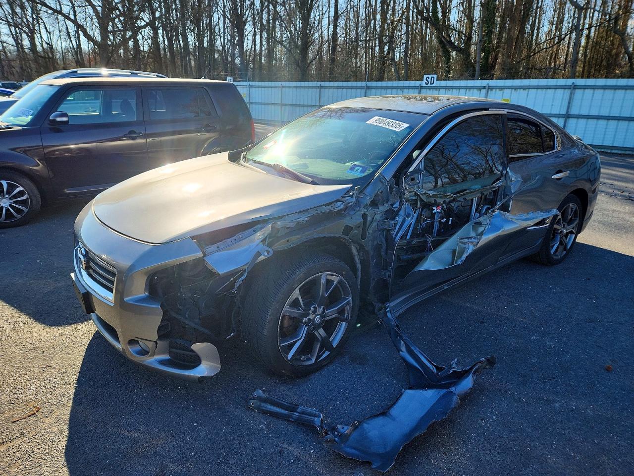 Salvage Nissan Maxima Image