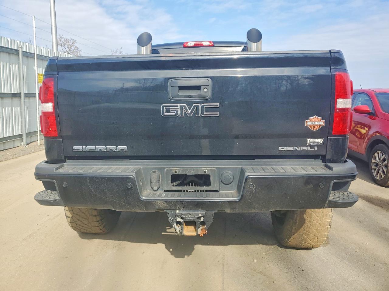 GMC Sierra K2500 Denali