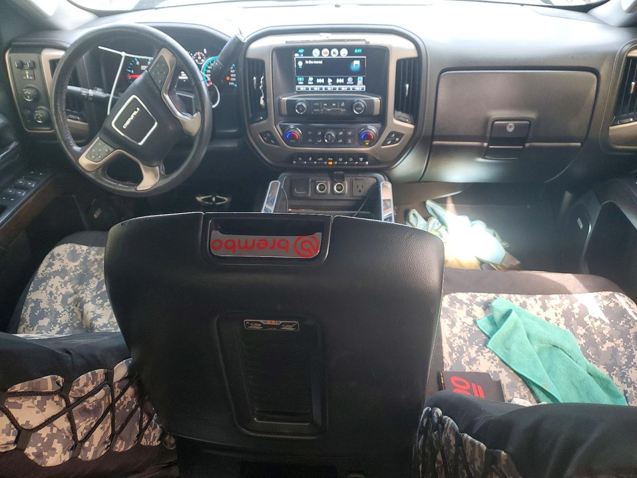GMC Sierra K2500 Denali