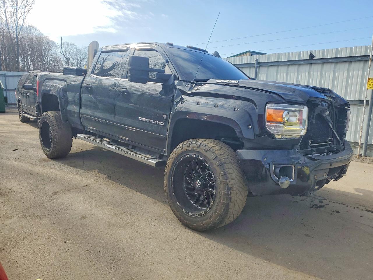 GMC Sierra K2500 Denali