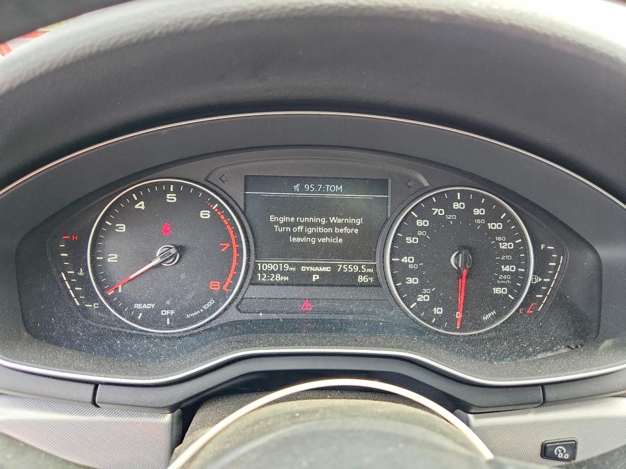 Audi A4 Ultra Premium
