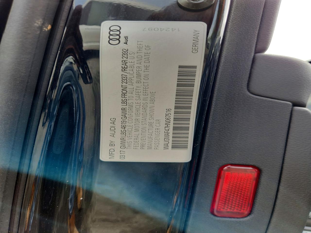 Audi A4 Ultra Premium