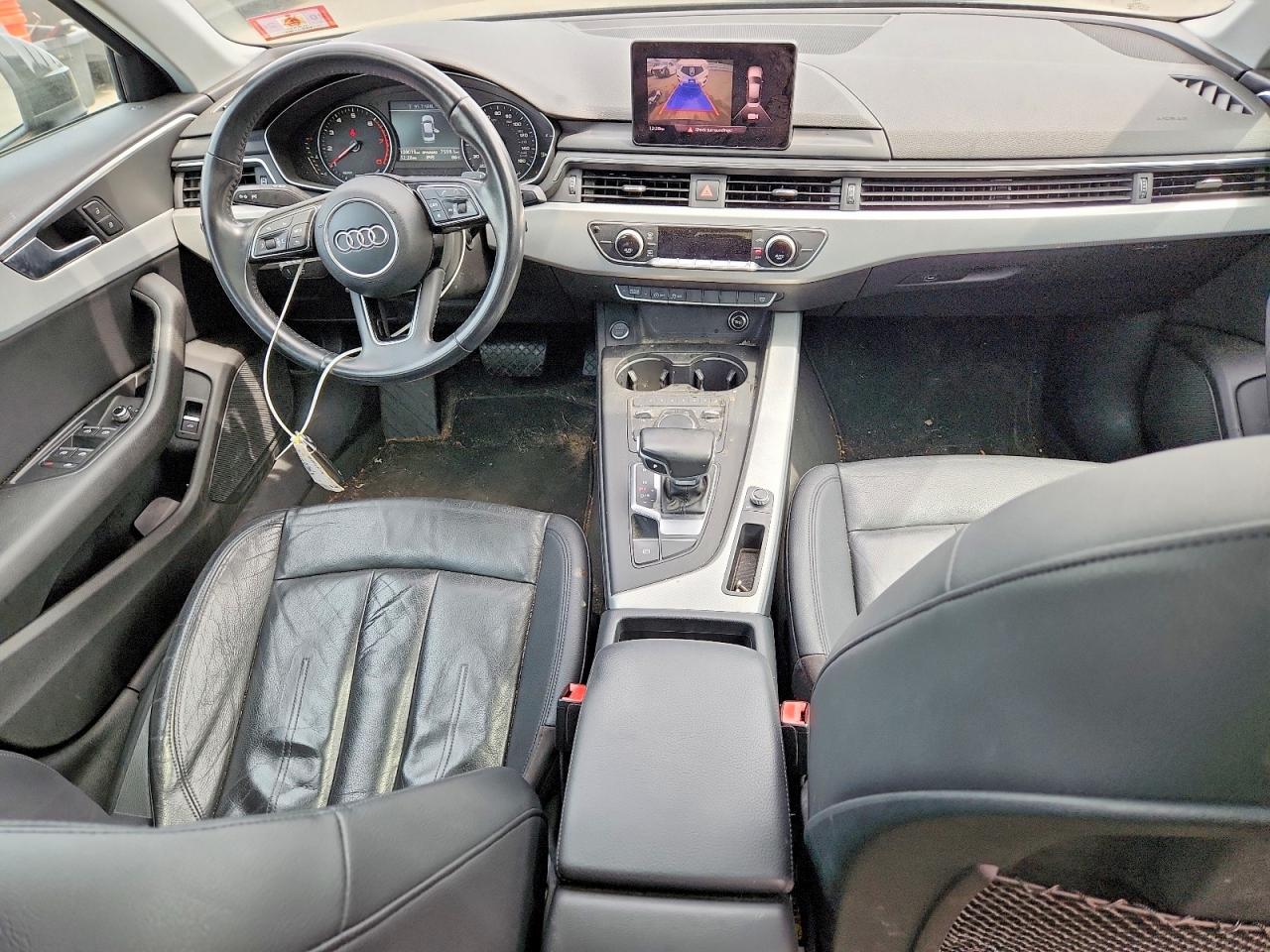 Audi A4 Ultra Premium