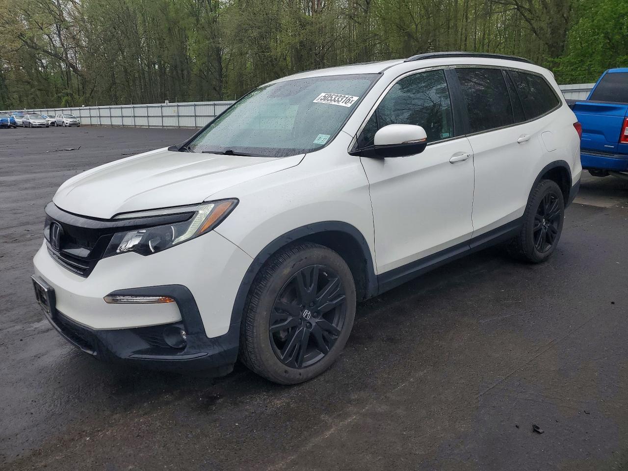 Salvage Honda Pilot Image