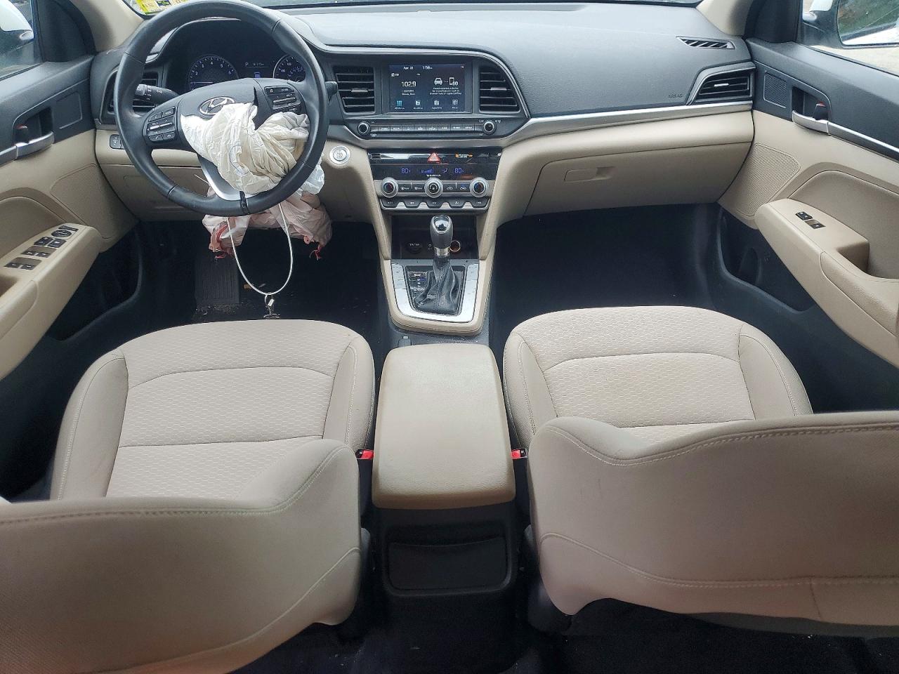 Hyundai ELANTRA Value Edition