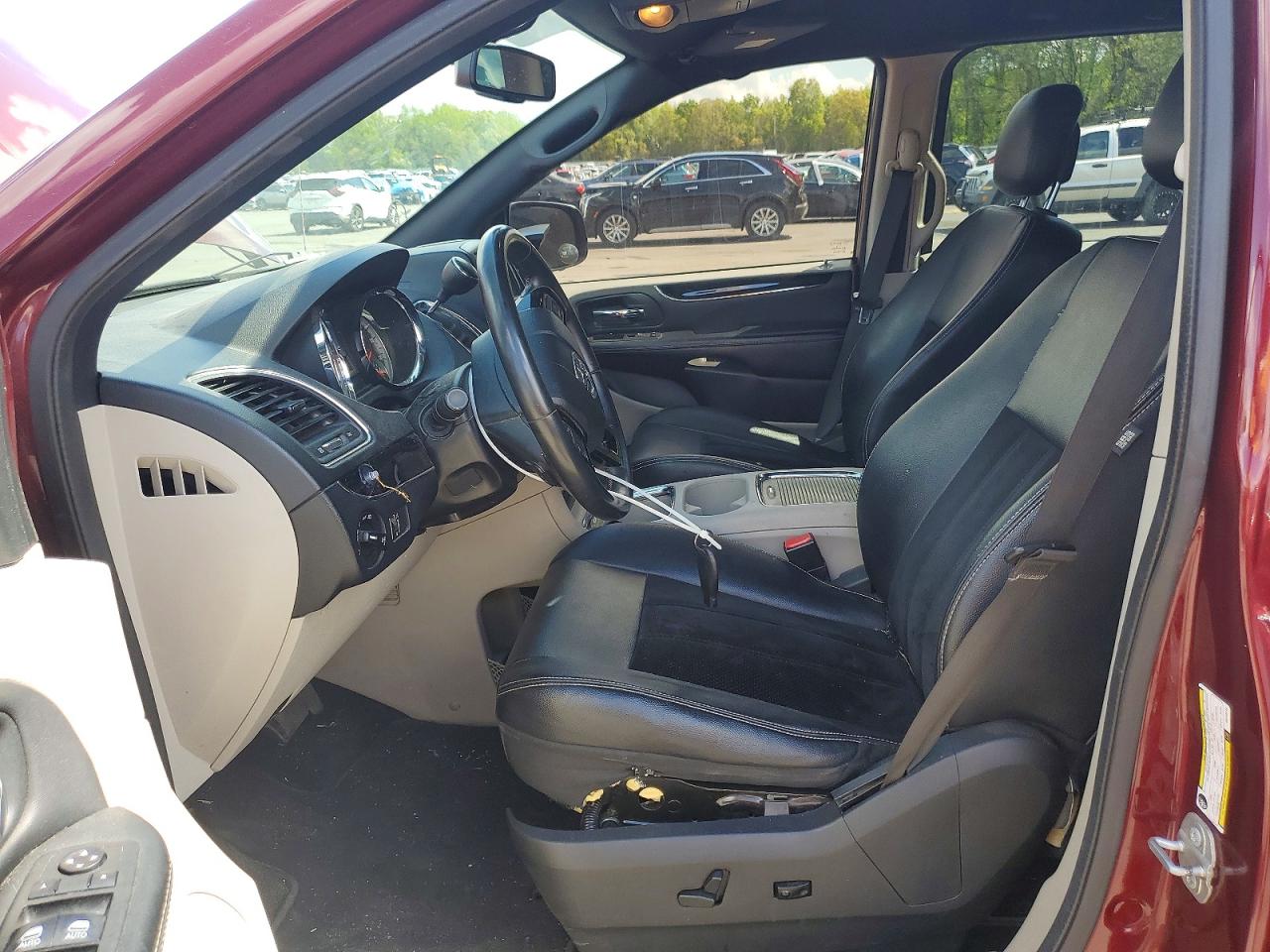 Dodge Caravan Sxt