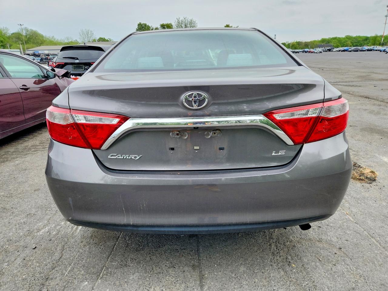 Toyota Camry Le