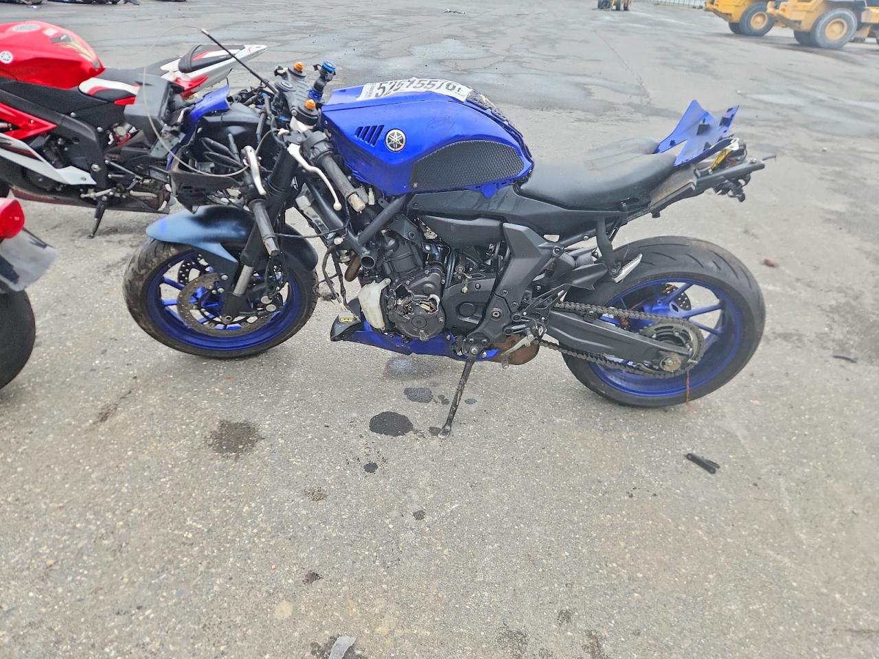 Yamaha Yzfr7