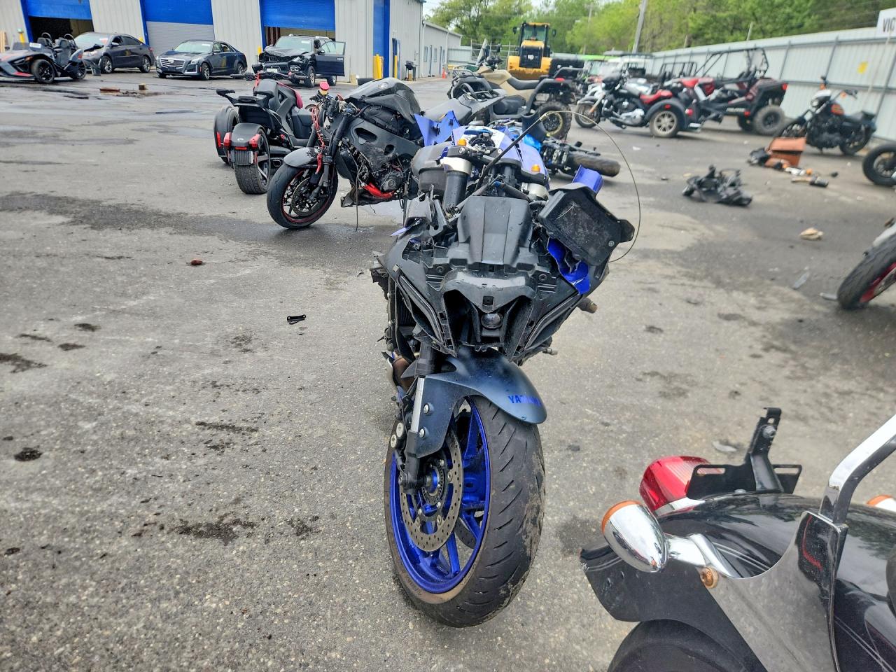 Yamaha Yzfr7