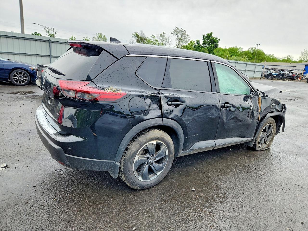 Nissan Rogue Sv
