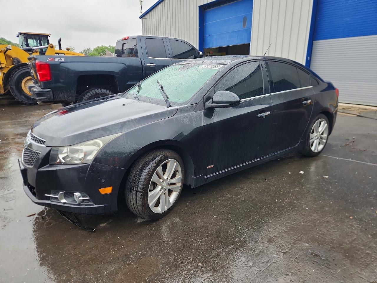 Salvage Chevrolet Cruze Image
