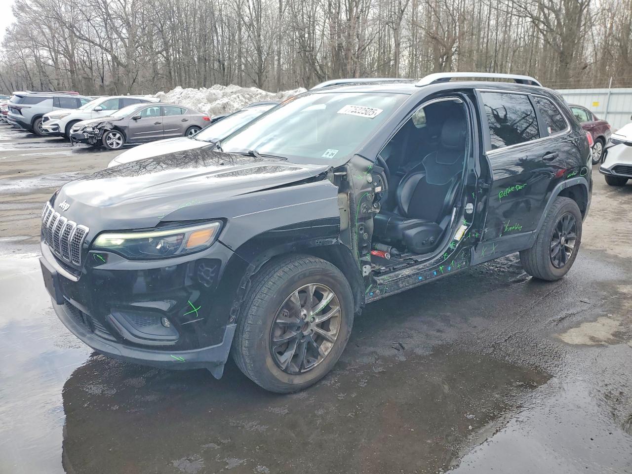 Salvage Jeep Grand Cherokee Image