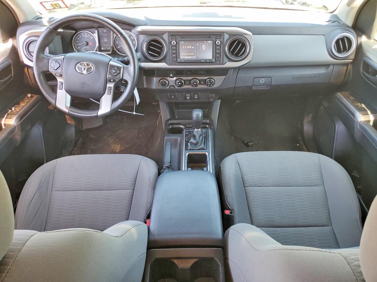 Toyota Tacoma Sr5 V6